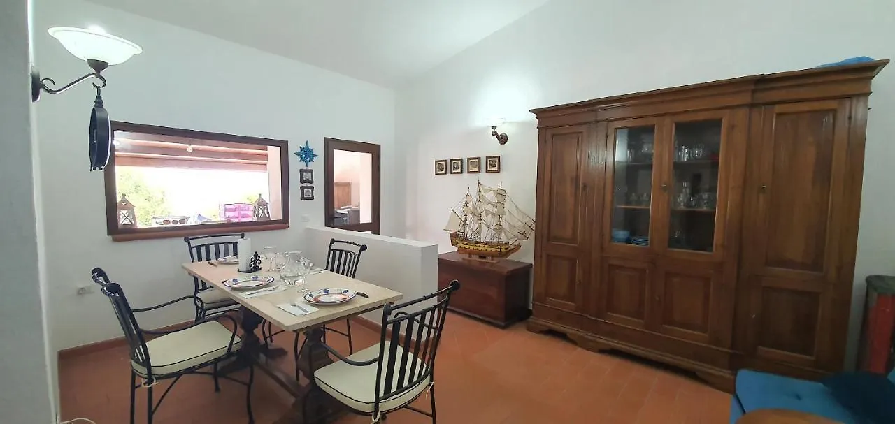 San Teodoro Sea View Apartment